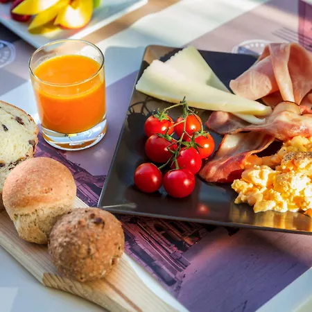 Готель Mercure Siracusa 4*