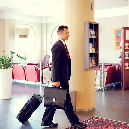 Готель Mercure Siracusa