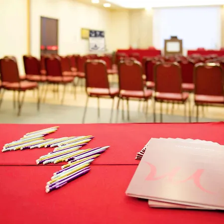 Готель Mercure Siracusa