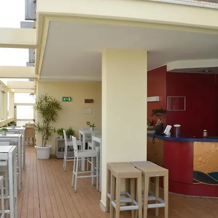 Готель Mercure Siracusa
